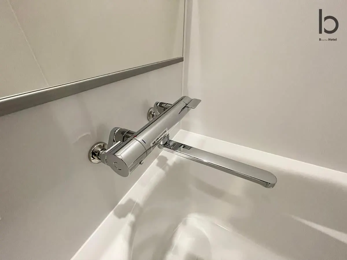 Bhotel Nekoyard - Modern Studio With Great Security Near Peace Park Hiroşima 0*,  Japonya